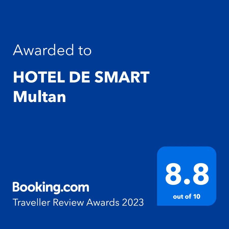 Hotel De Smart Multan Esterno foto
